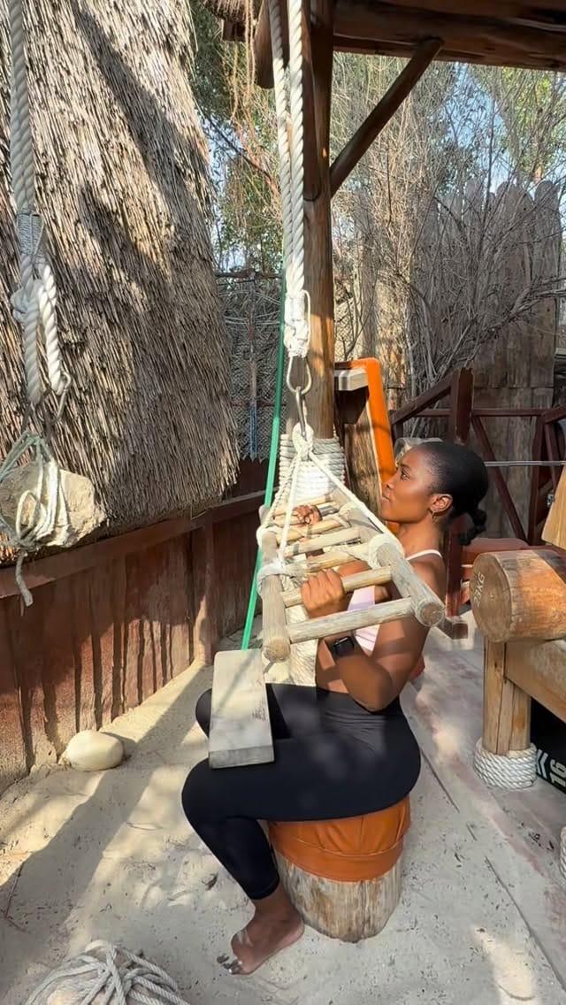 Post 1 by Esmenia Carlos Pimpão on Instagram (video)