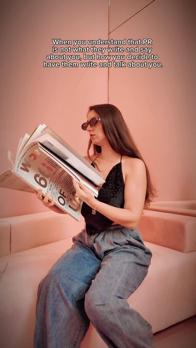 Post 3 by JULIA UPITERSKAYA on Instagram (video)