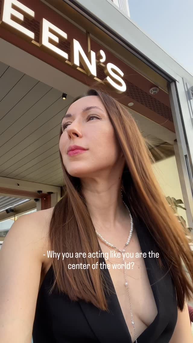 Post 2 by 𝗠𝗔𝗥𝗜𝗔 𝗗𝗘𝗡𝗬𝗦𝗜𝗨𝗞 on Instagram (video)