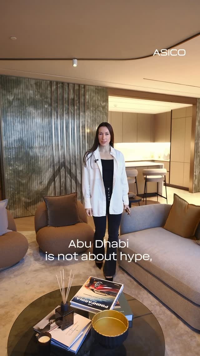 Post 3 by 𝗠𝗔𝗥𝗜𝗔 𝗗𝗘𝗡𝗬𝗦𝗜𝗨𝗞 on Instagram (video)