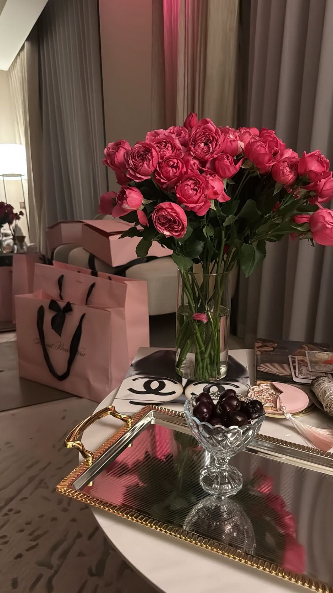 Post 7 by JULIA VAKHONINA on Instagram (video)