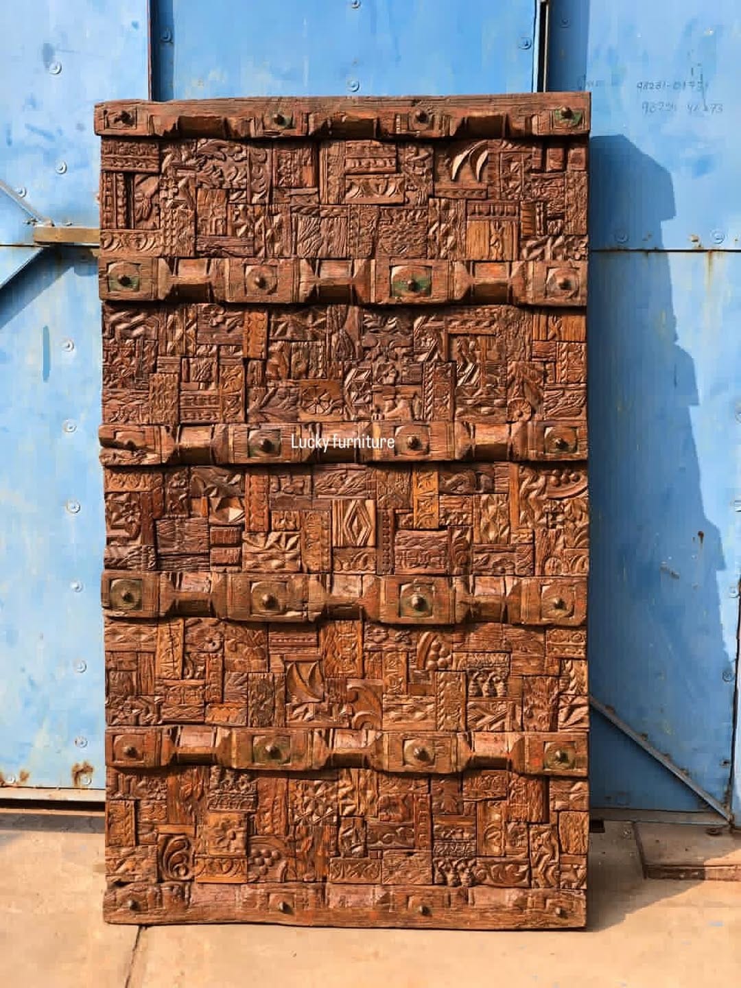 Post 7 by Lucky Furniture on Instagram (image)