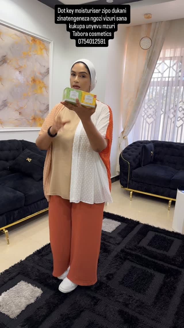 Post 6 by ANAR_SALOON  COSMETICS & SPAA on Instagram (video)