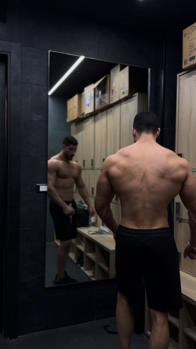 Post 6 by IFBBPROWalidAli (npc) | وليـد علي on Instagram (video)