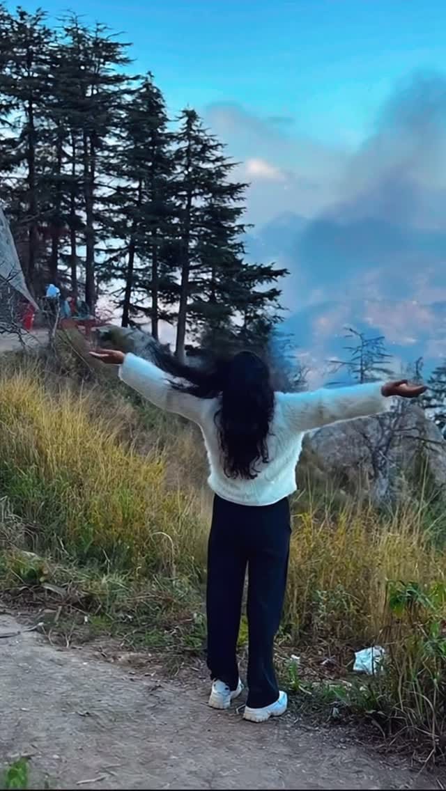 Post 5 by Ekta Arun Soni on Instagram (video)