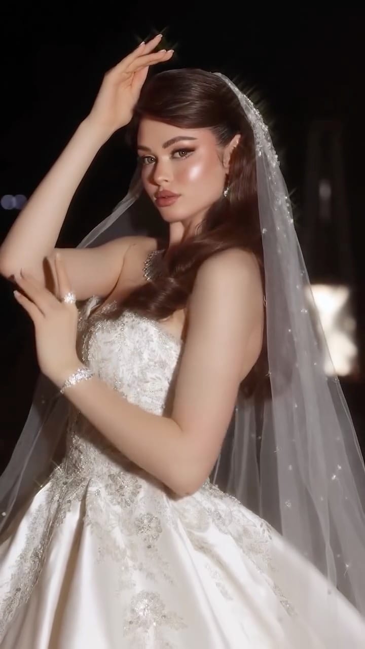 Post 6 by Maria Mutlaq on Instagram (video)