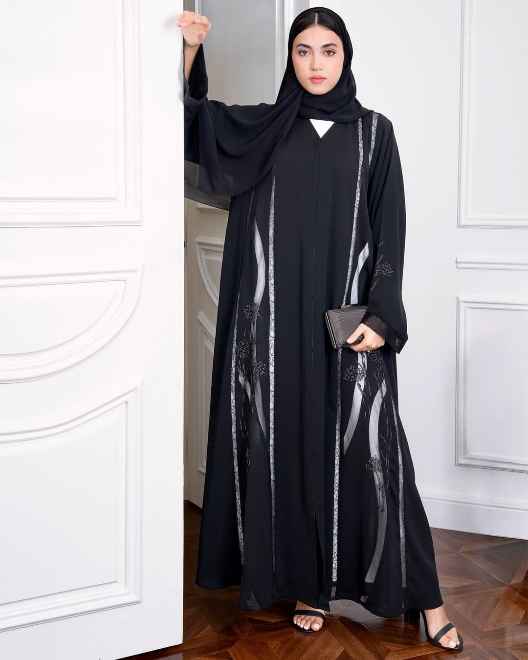 Post 9 by Posh Abaya on Instagram (image)