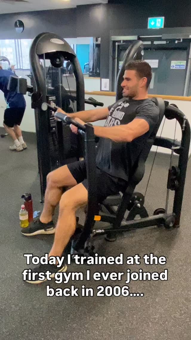 Post 6 by Sam Frohlich on Instagram (video)