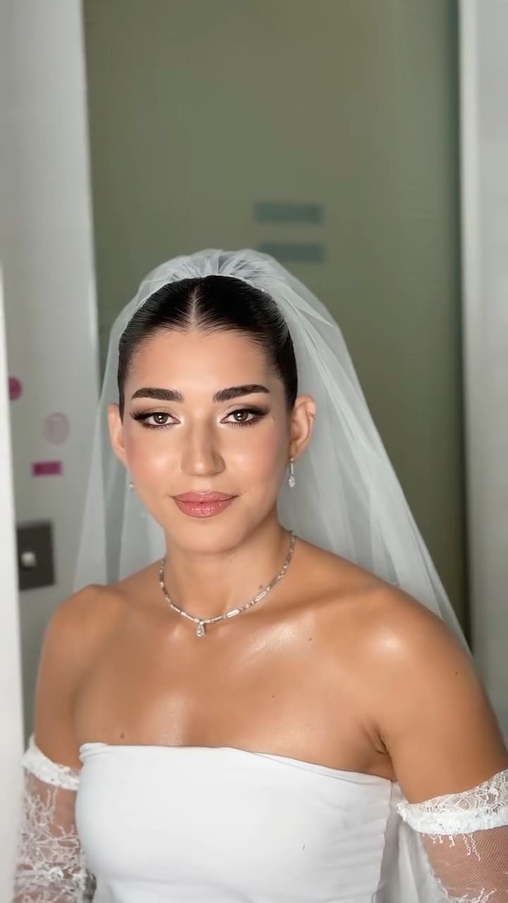 Post 6 by Rola Baghdadi on Instagram (video)