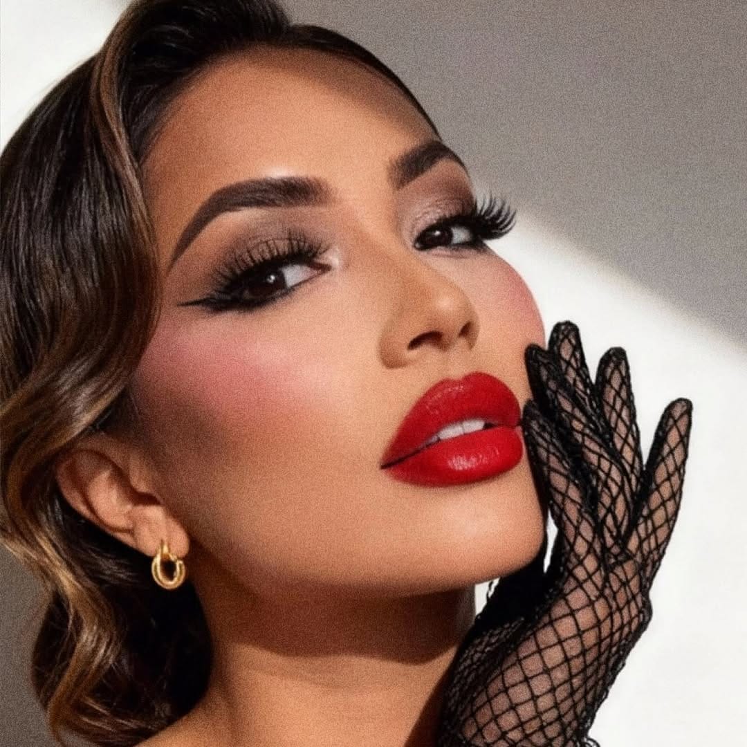 Post 6 by Dubai Makeup Artist Amara on Instagram (image)