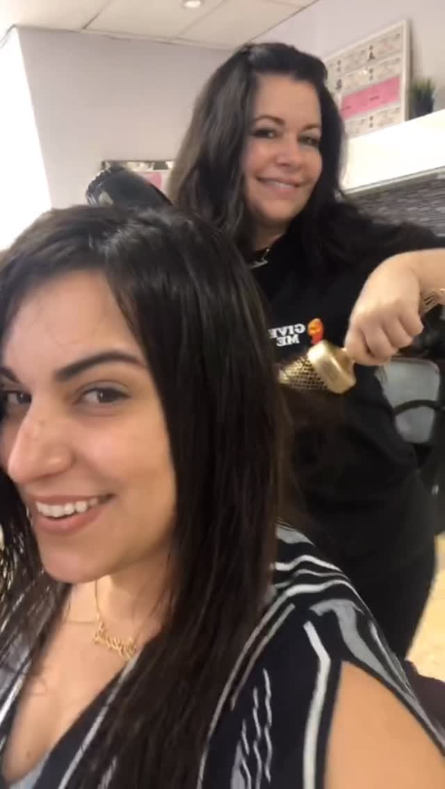 Post 1 by Yas Gonzalez on Instagram (video)