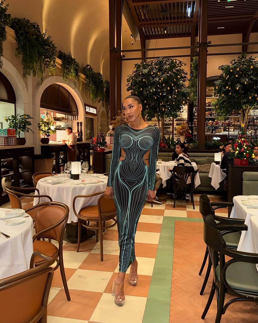 Post 6 by Felicia Luta on Instagram (carousel)