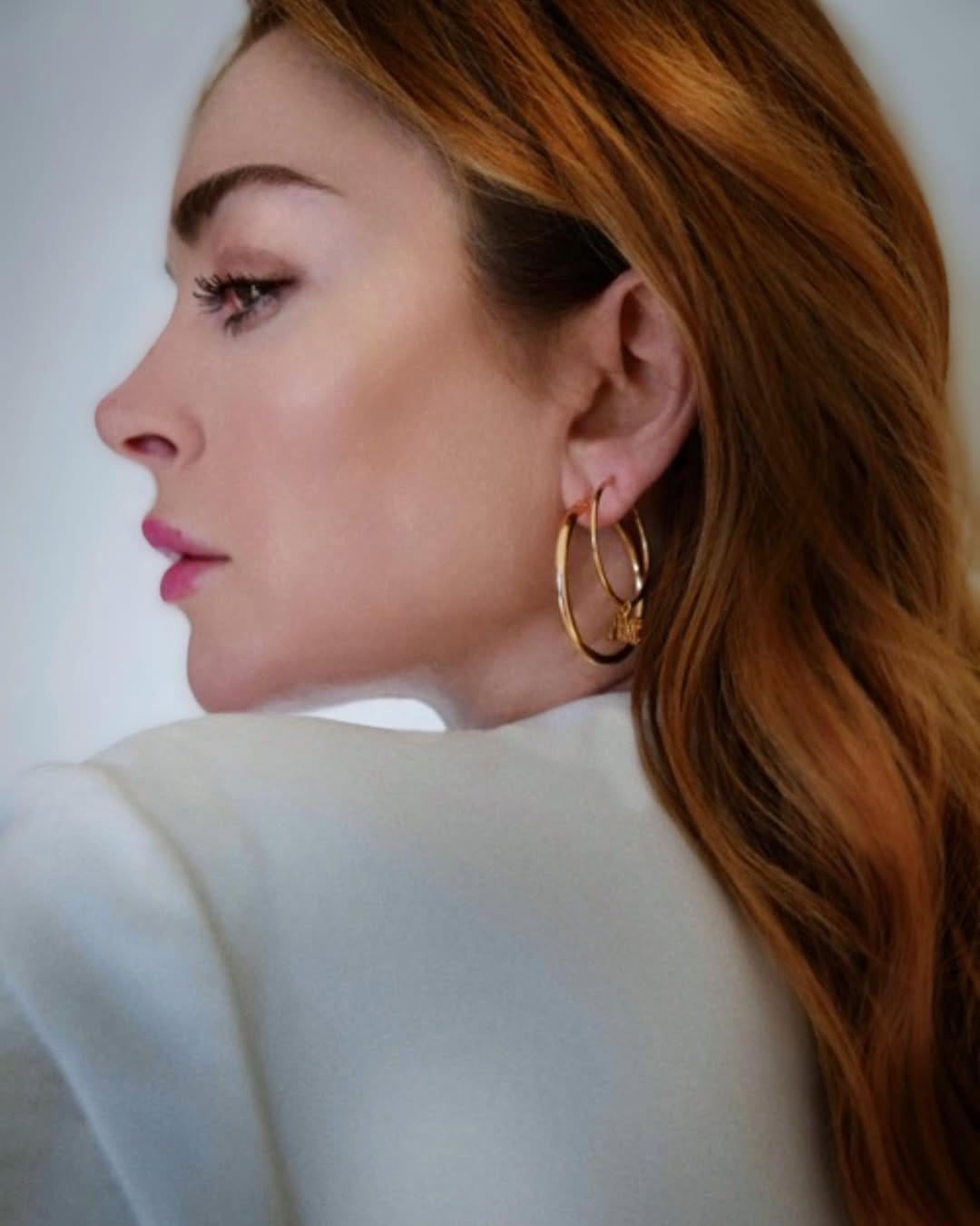 Post 2 by 𝐌𝐚𝐤𝐞𝐔𝐩 𝐀𝐫𝐭𝐢𝐬𝐭 𝐉𝐞𝐧𝐧𝐲 𝐃𝐞 𝐊𝐚𝐫𝐚𝐦𝐚𝐭 on Instagram (image)