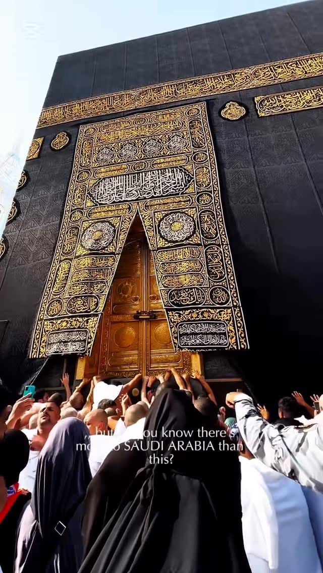 Post 1 by SYEDA SHAFAQ AFTAB on Instagram (video)