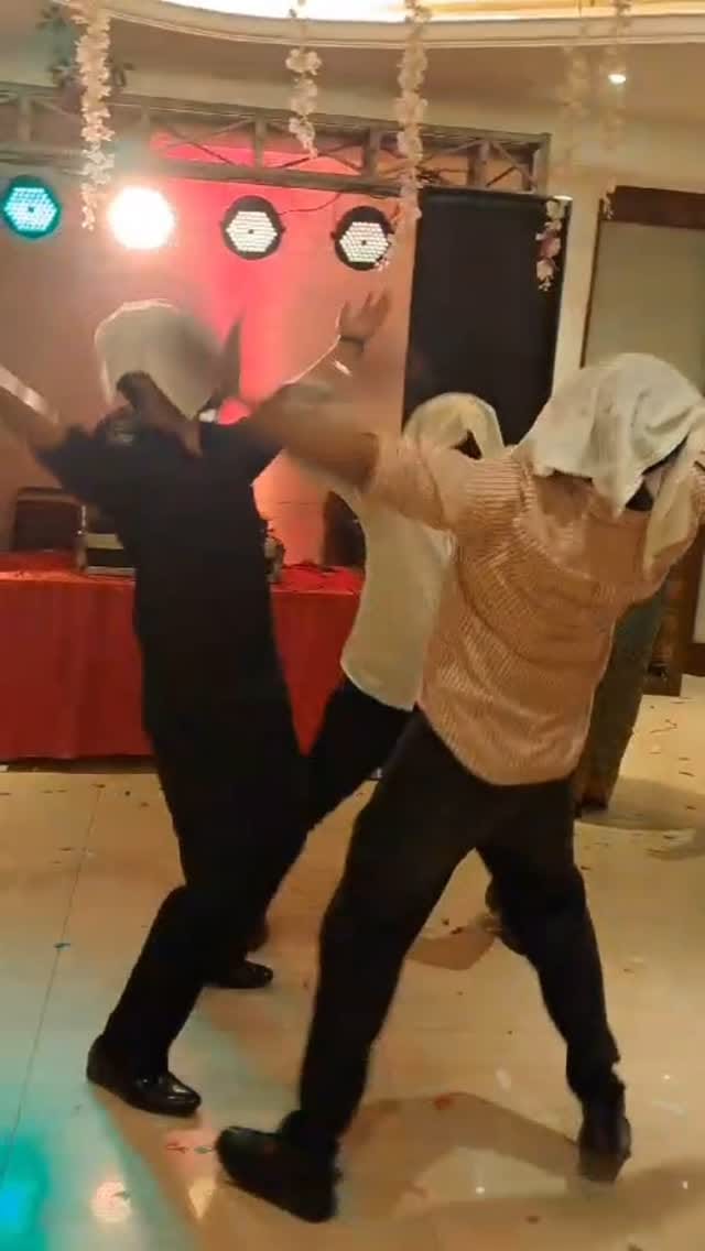 Post 5 by Ruppashi Dhiman Kansal on Instagram (video)