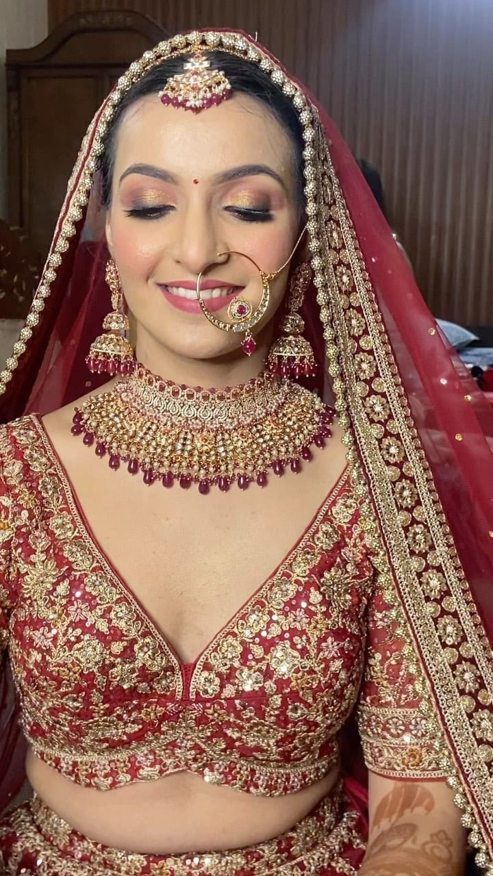Post 9 by Ruppashi Dhiman Kansal on Instagram (video)