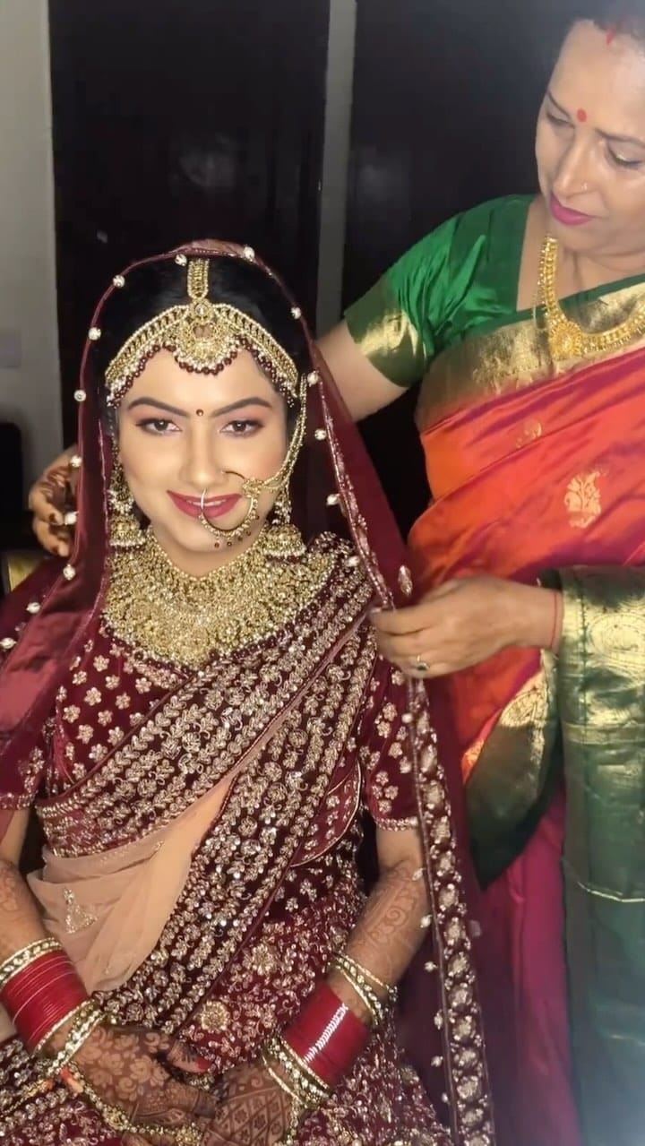 Post 8 by Ruppashi Dhiman Kansal on Instagram (video)