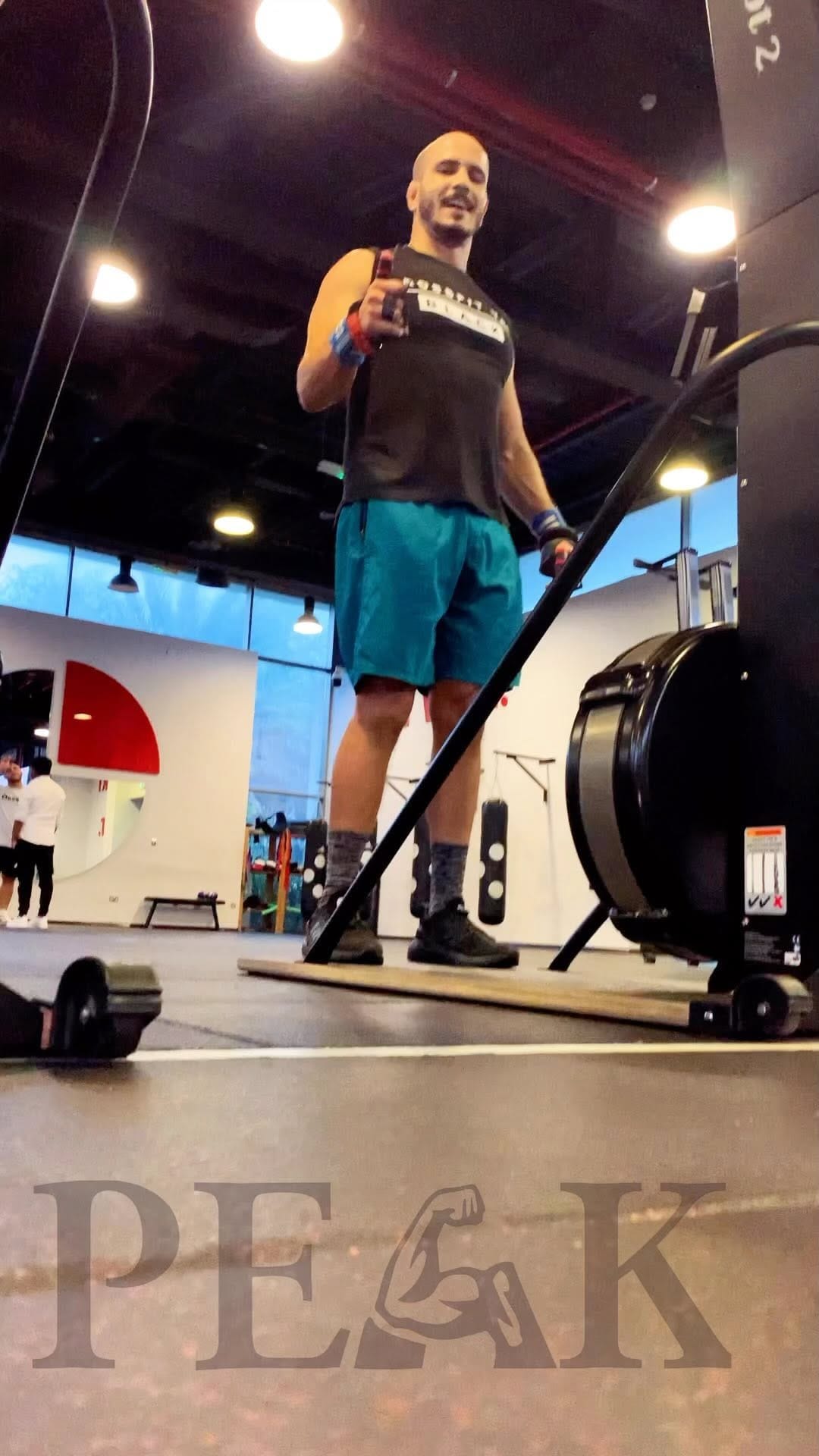 Post 9 by Peak Fitness UAE on Instagram (video)