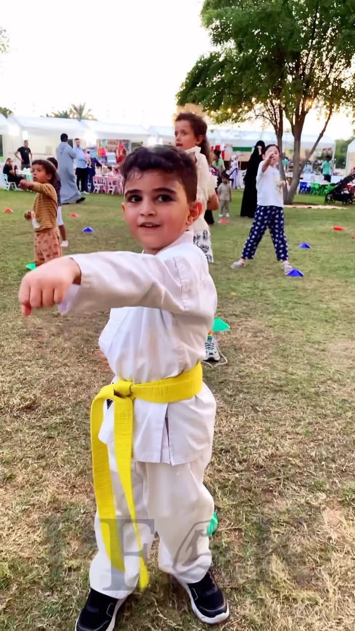 Post 6 by Peak Fitness UAE on Instagram (video)
