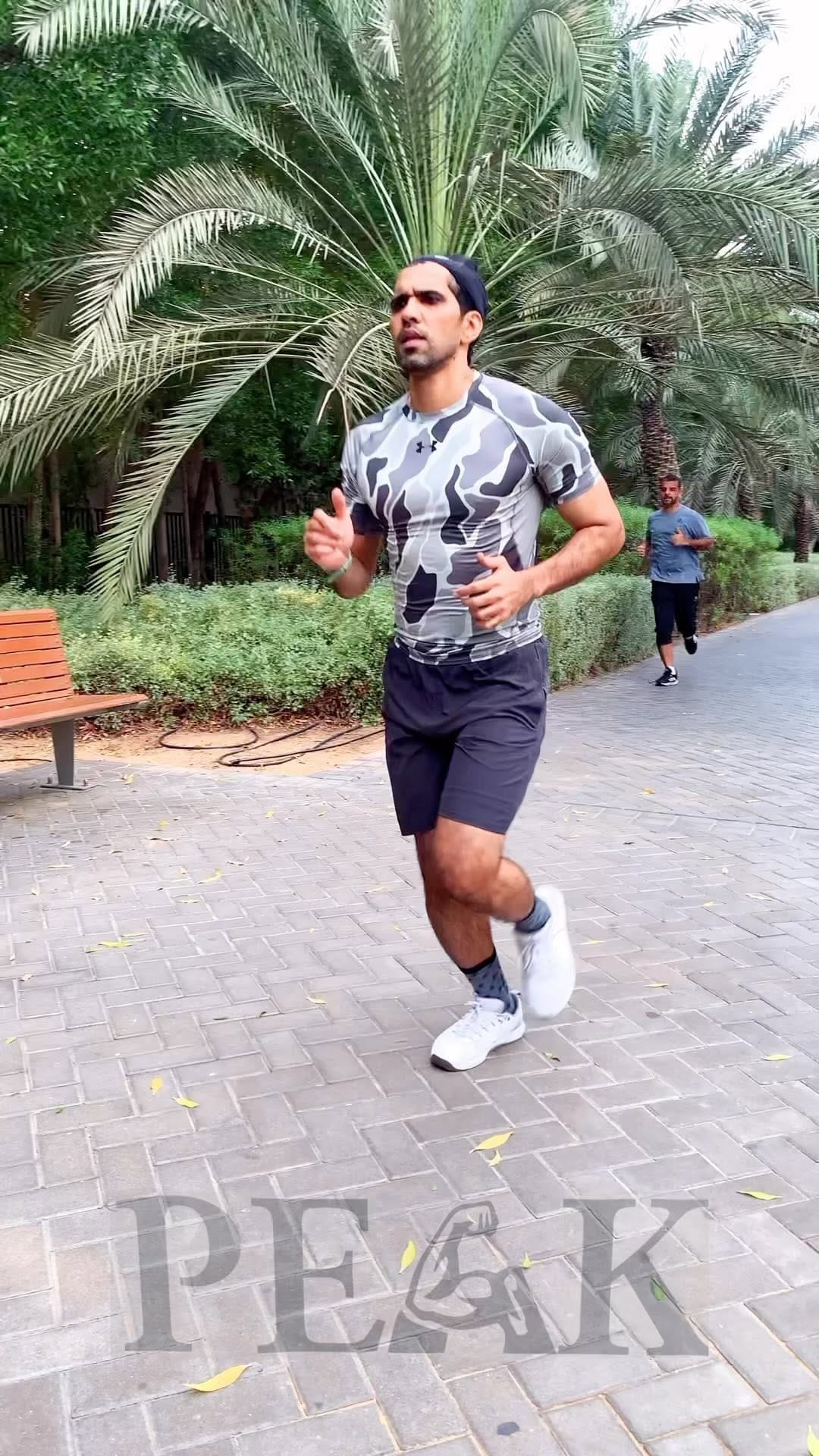 Post 8 by Peak Fitness UAE on Instagram (video)