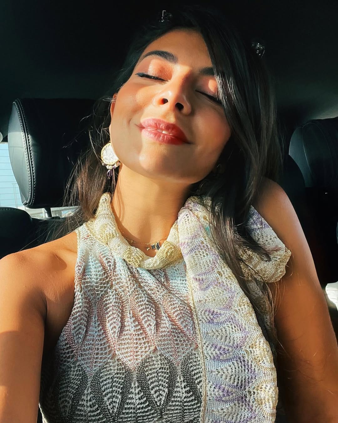 Post 8 by Dina Hungarian/Egyptian on Instagram (image)