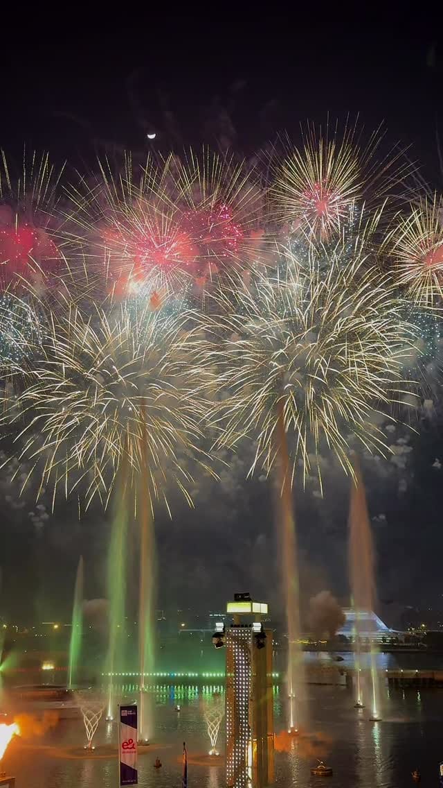 Post 4 by Luiza on Instagram (video)
