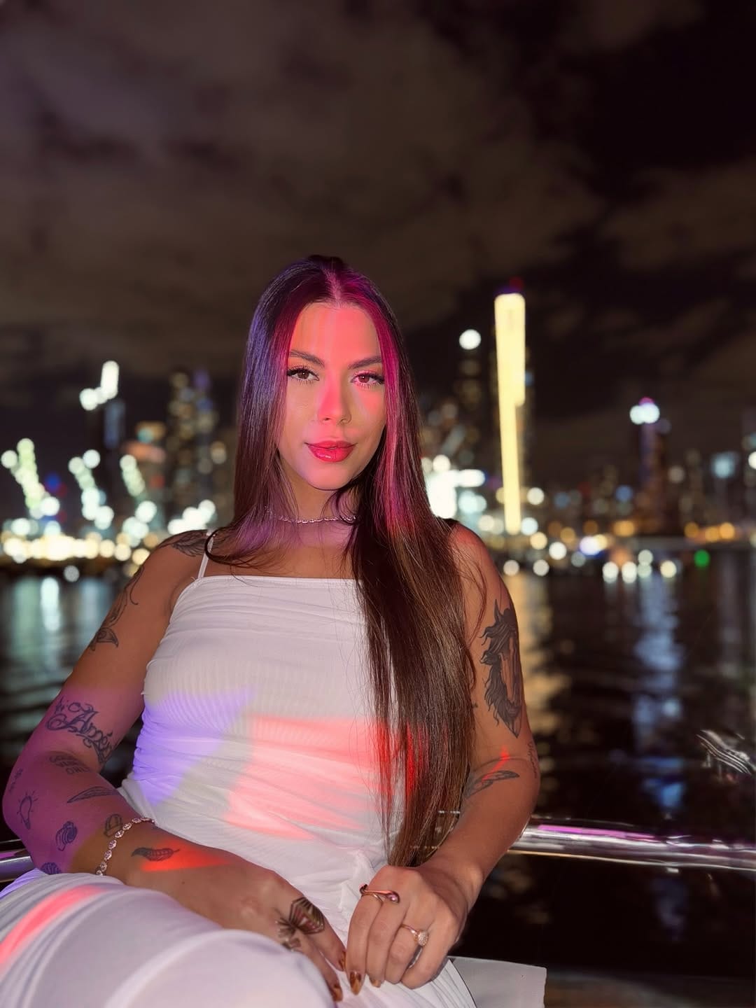 Post 8 by 𝐂𝐇𝐀𝐈𝐀𝐍𝐀 𝐑𝐀𝐈𝐂𝐀 on Instagram (carousel)
