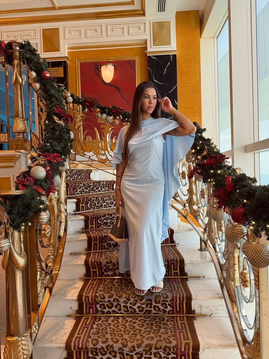 Post 7 by 𝐂𝐇𝐀𝐈𝐀𝐍𝐀 𝐑𝐀𝐈𝐂𝐀 on Instagram (carousel)