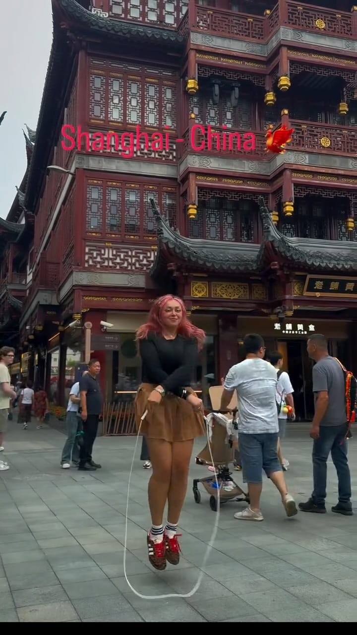 Post 8 by MONICA on Instagram (video)