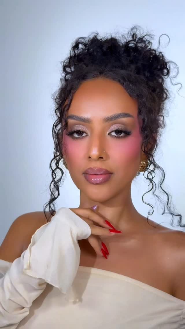 Post 4 by Abeer Mahmoud on Instagram (video)