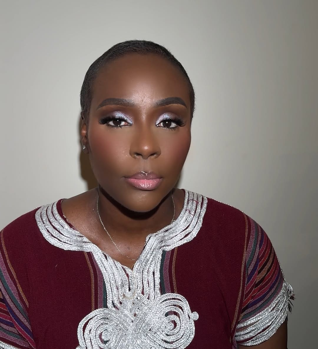 Post 4 by DUBAI  MAKEUPARTIST🇦🇪🇦🇪 (Kae)|| Sandra Kenechukwu Obi on Instagram (carousel)