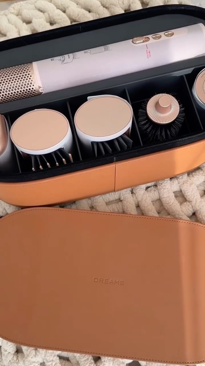 Post 10 by Sara Megherbi on Instagram (video)