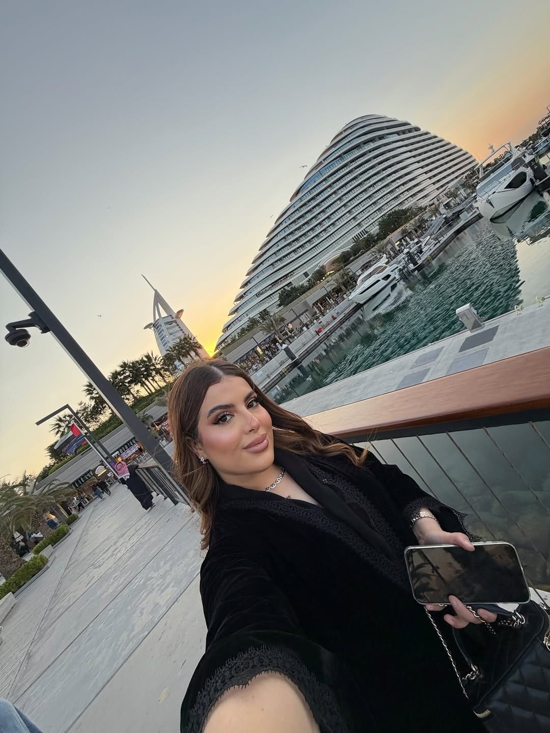 Post 3 by Sara Megherbi on Instagram (carousel)