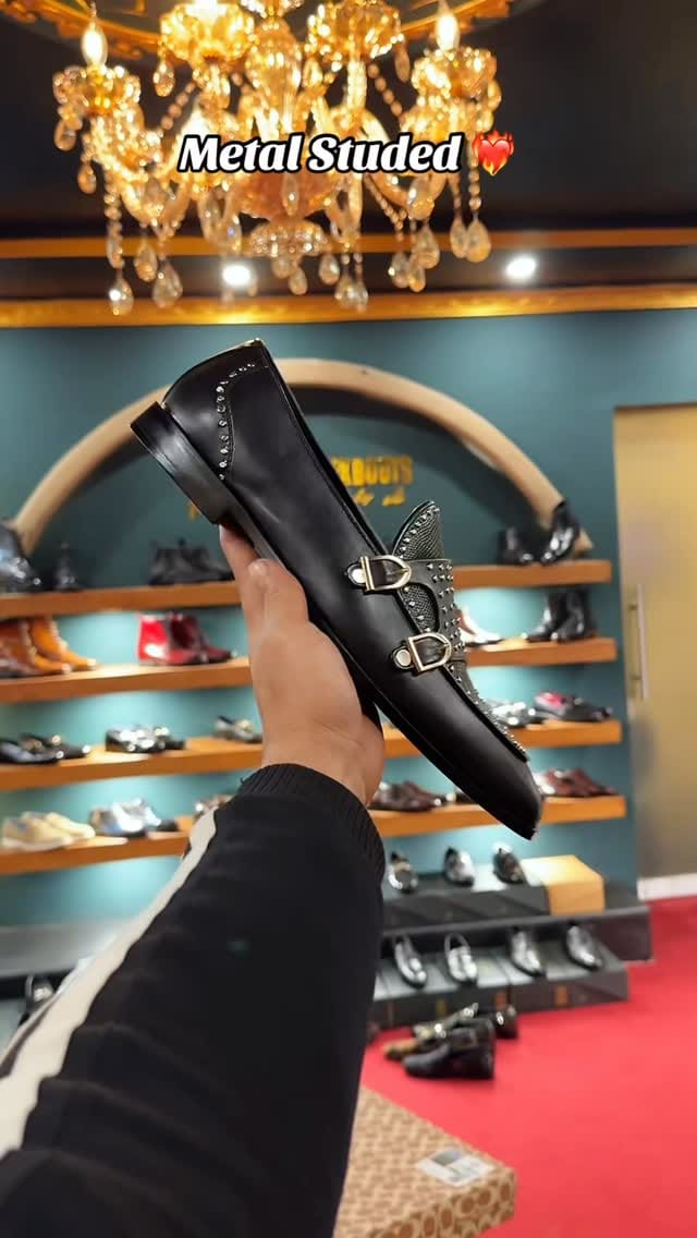 Post 9 by Estiloshoemakers on Instagram (video)