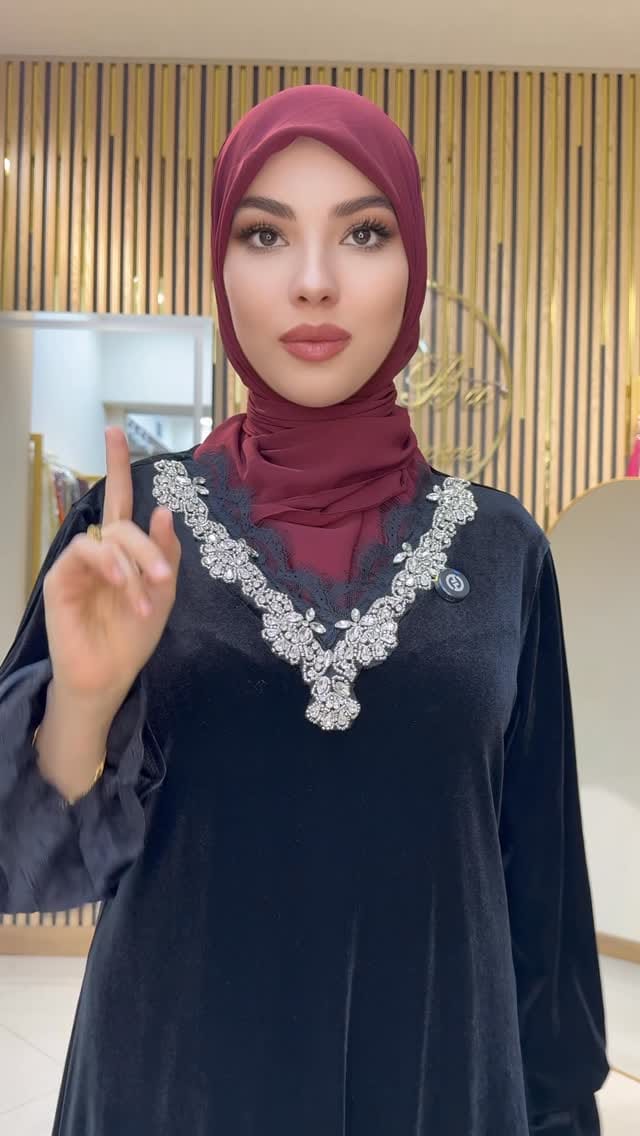 Post 3 by Kamola Ortiqova on Instagram (video)