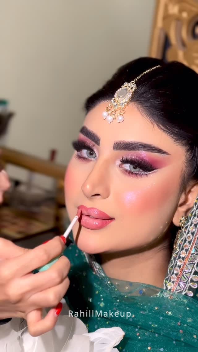 Post 3 by دُتِ دامُن🧕🏻 on Instagram (video)
