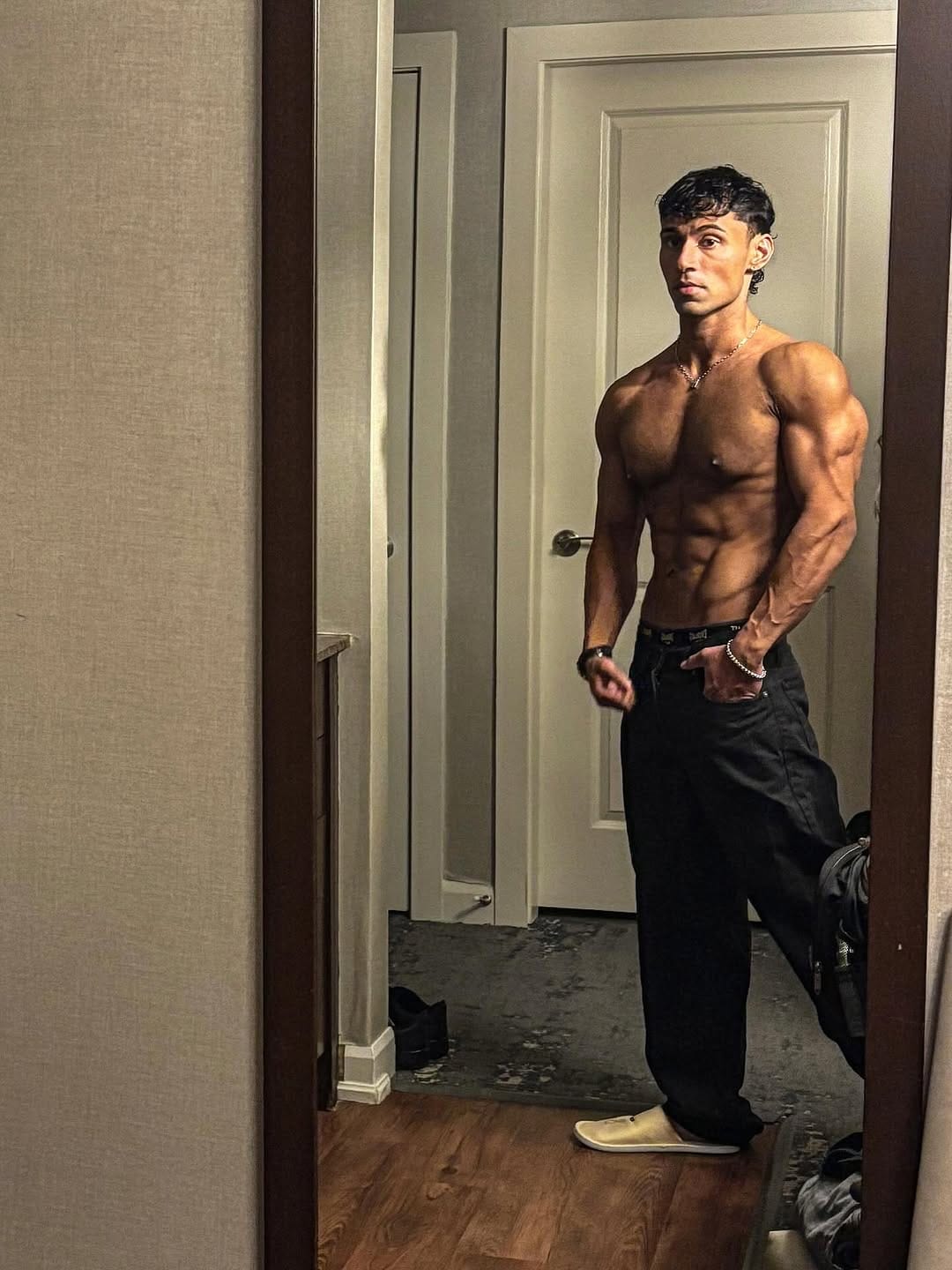 Post 2 by Ashar Awais | Body Recomp Coach on Instagram (carousel)