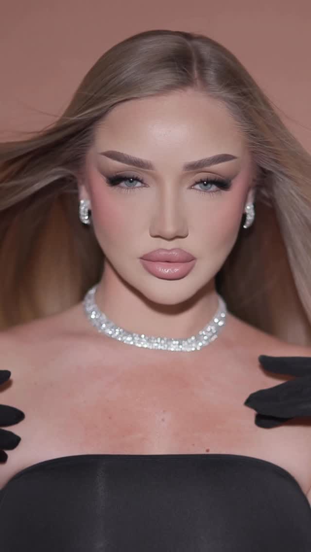Post 2 by Svetlana Kuzovova on Instagram (video)