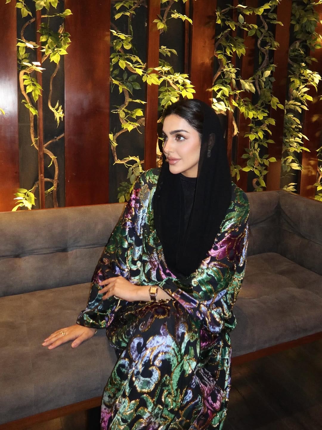 Post 10 by FATIMA SALEEM on Instagram (carousel)