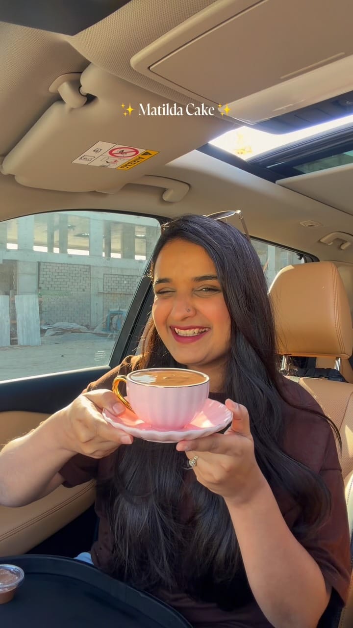 Post 7 by Aaisha | Dubai Blogger💁‍♀️ on Instagram (video)