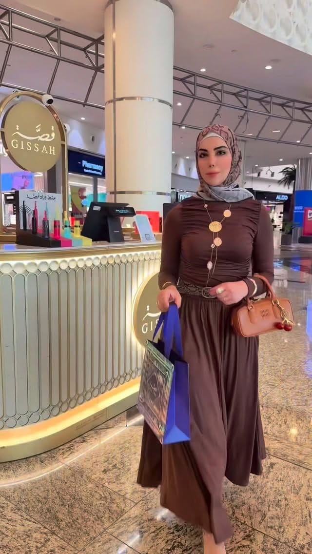 Post 7 by Rawan Nmr on Instagram (video)