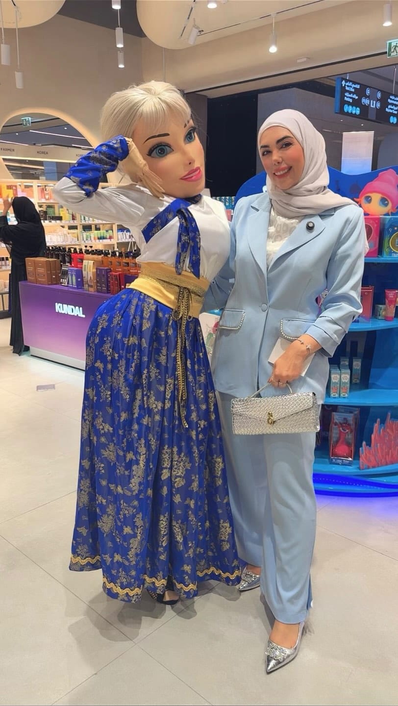 Post 8 by Rawan Nmr on Instagram (video)
