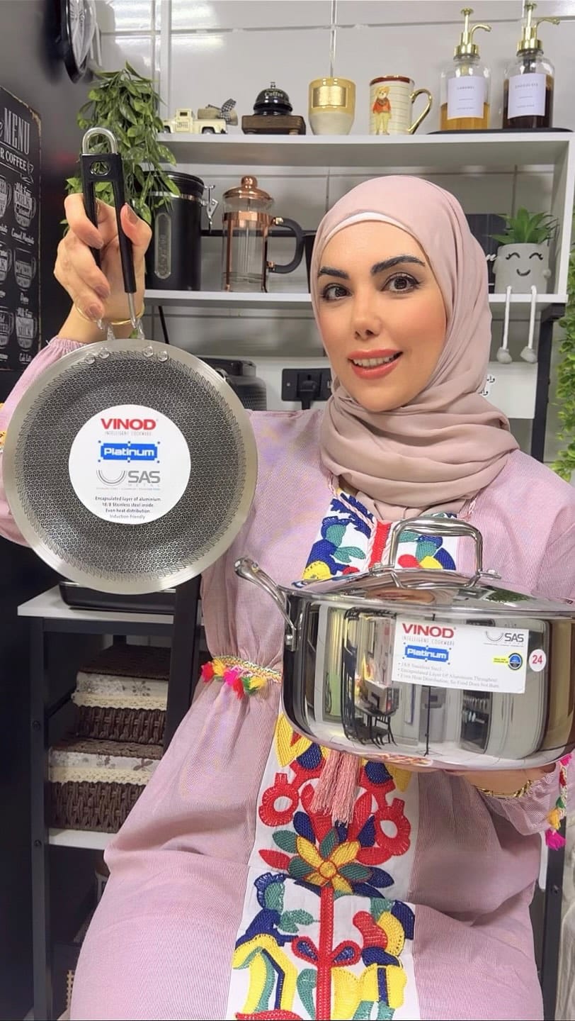 Post 6 by Rawan Nmr on Instagram (video)