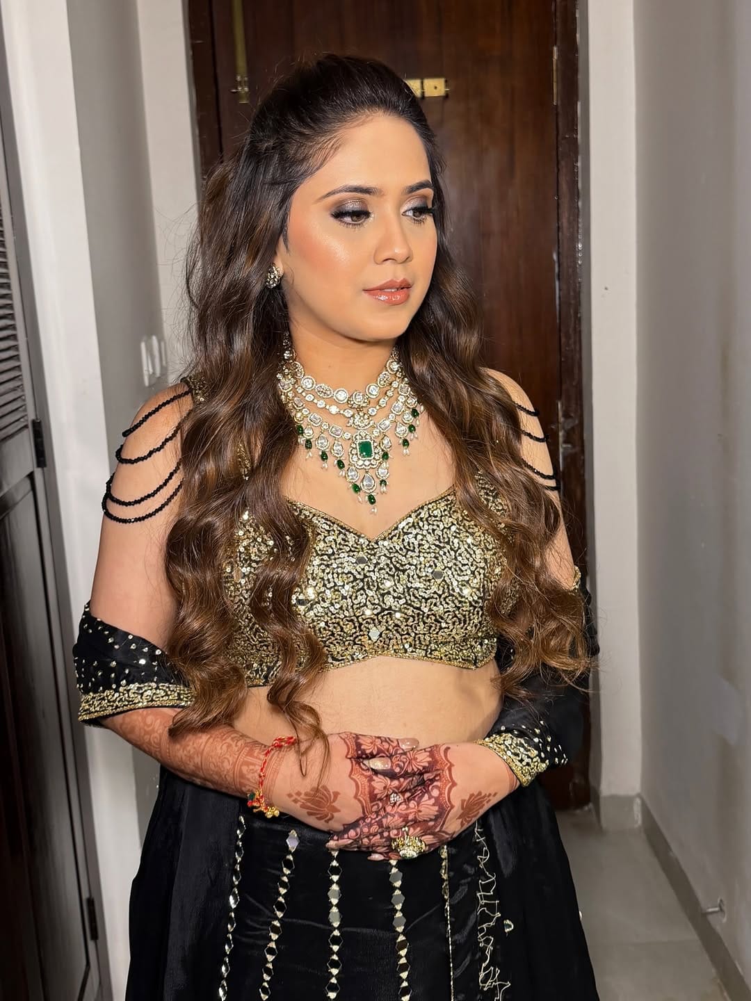 Post 5 by Twinkle Jain | Bridal Makeup Artist on Instagram (carousel)