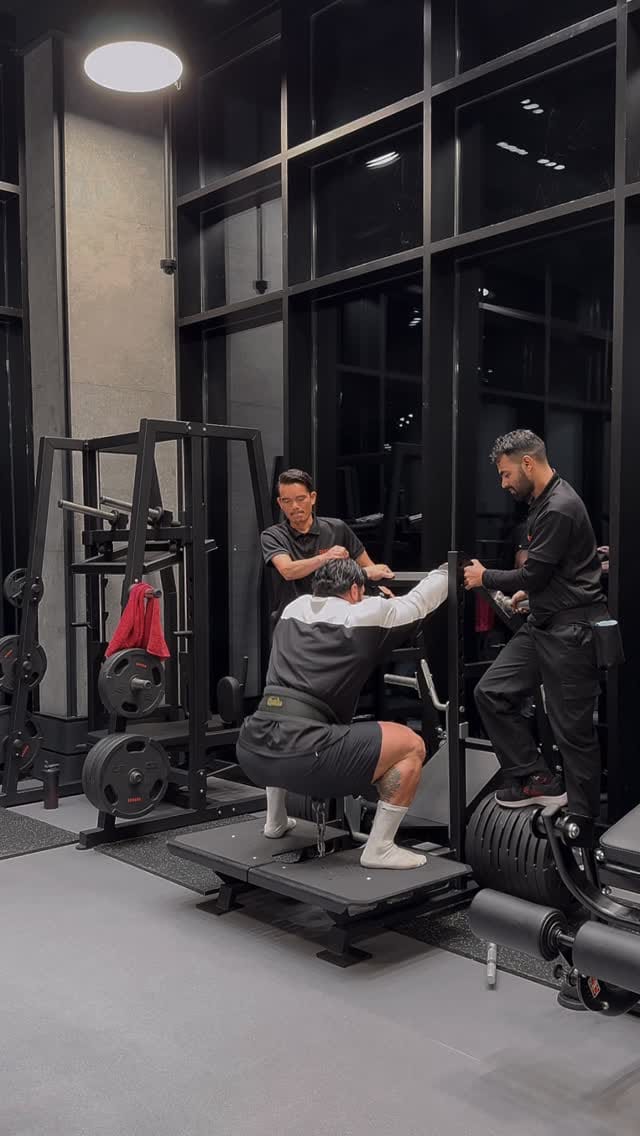 Post 4 by Vlad Sukhoruchko on Instagram (video)