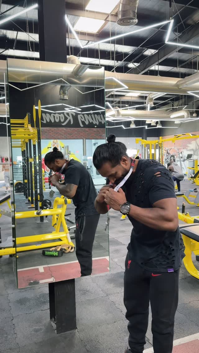 Post 9 by Dipin Kumar (DipZ) on Instagram (video)