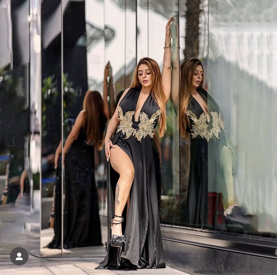 Post 1 by Dubai Photographer on Instagram (image)