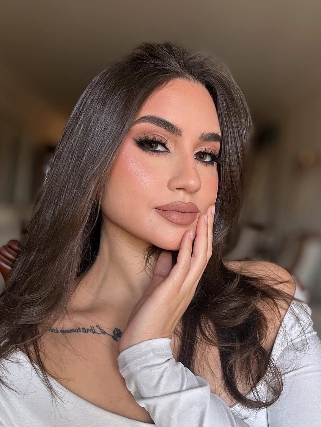 Post 9 by Makeup Artist - Asmaa Shawki on Instagram (carousel)