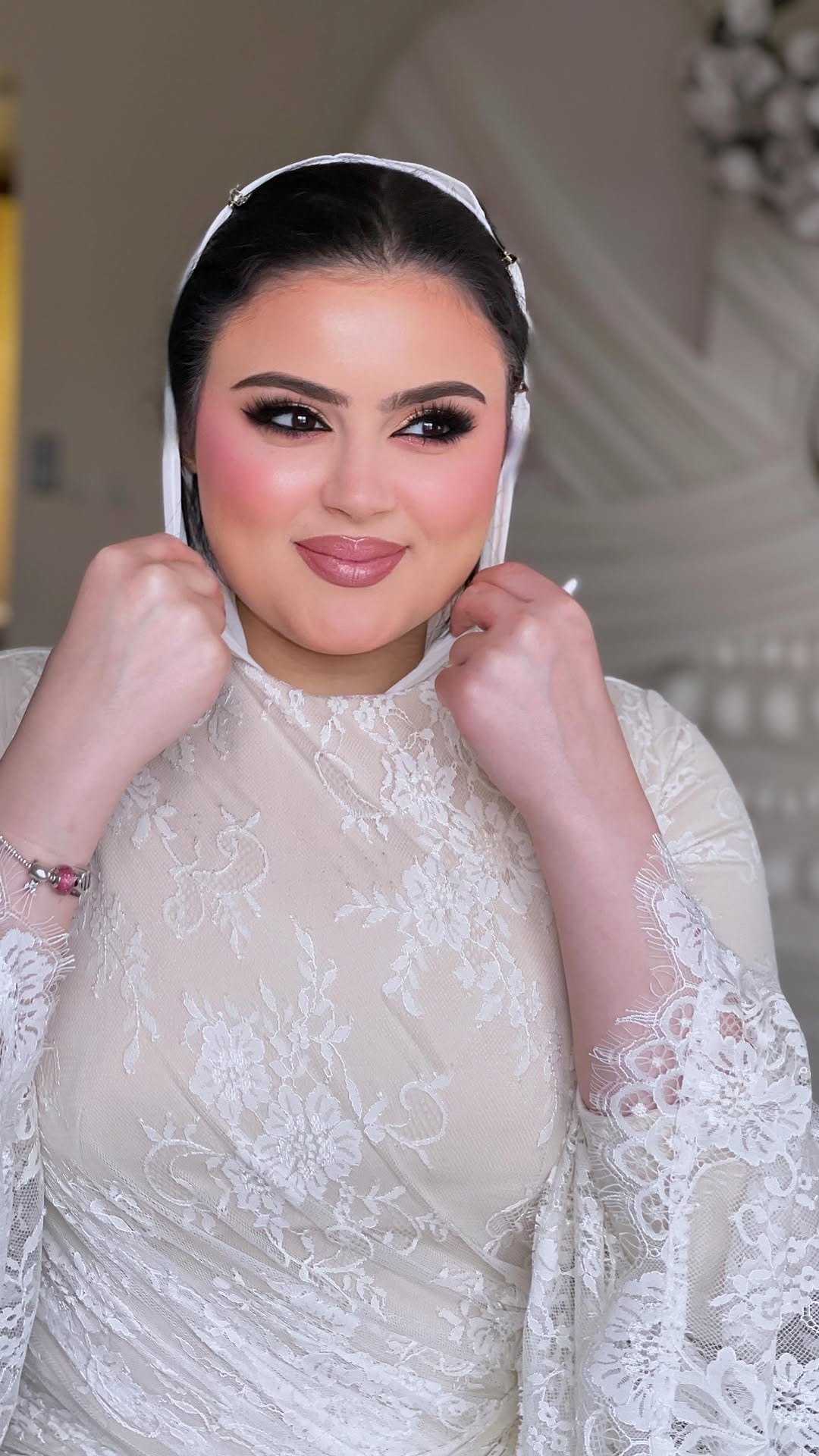 Post 1 by Makeup Artist - Asmaa Shawki on Instagram (video)