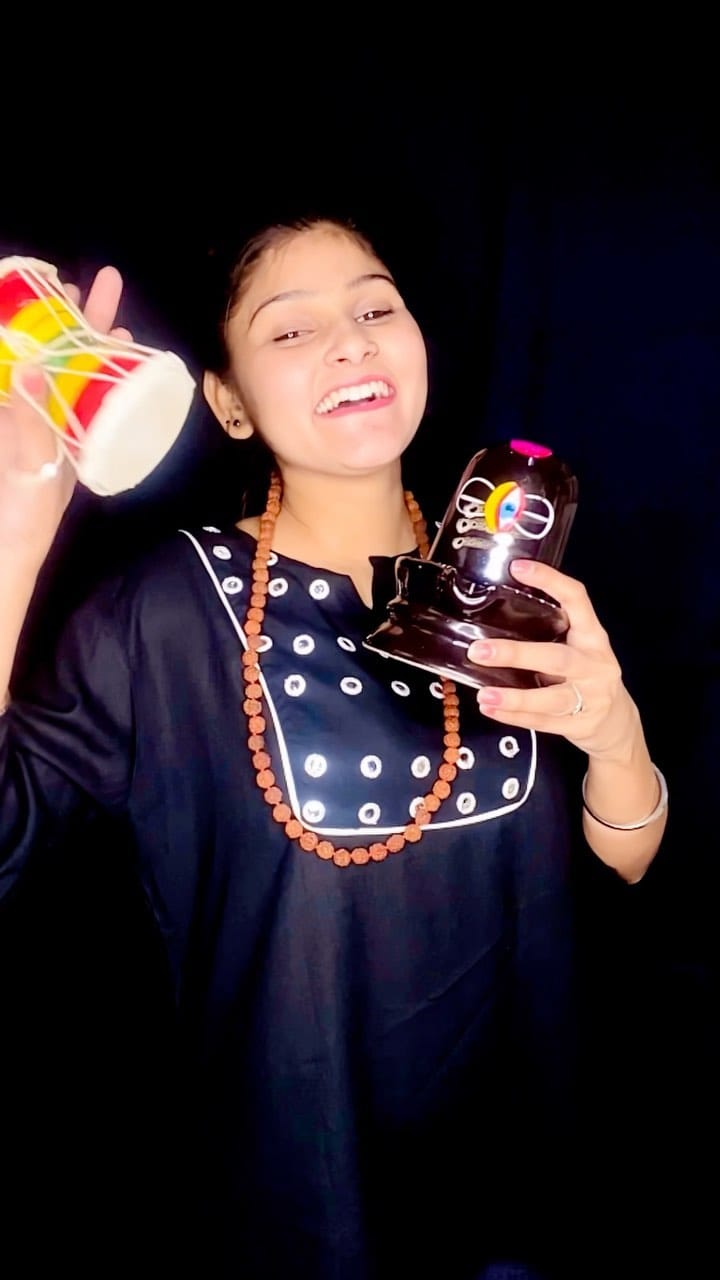 Post 10 by Suman Summo on Instagram (video)